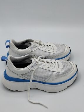 Revitalign Women's Orthotic Shoe LaceUp Athletic Sneaker Clio White Size 8 Great